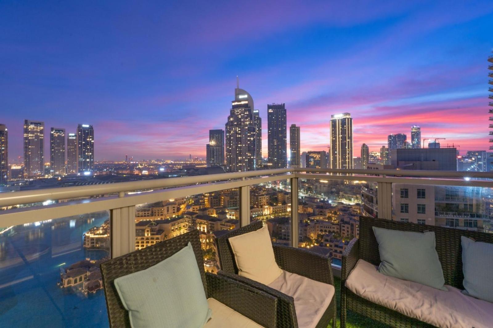 Spectacular Burj & Fountain View - Luxurious 3 Bedrooms & Maids Room - The Residences 두바이 외부 사진