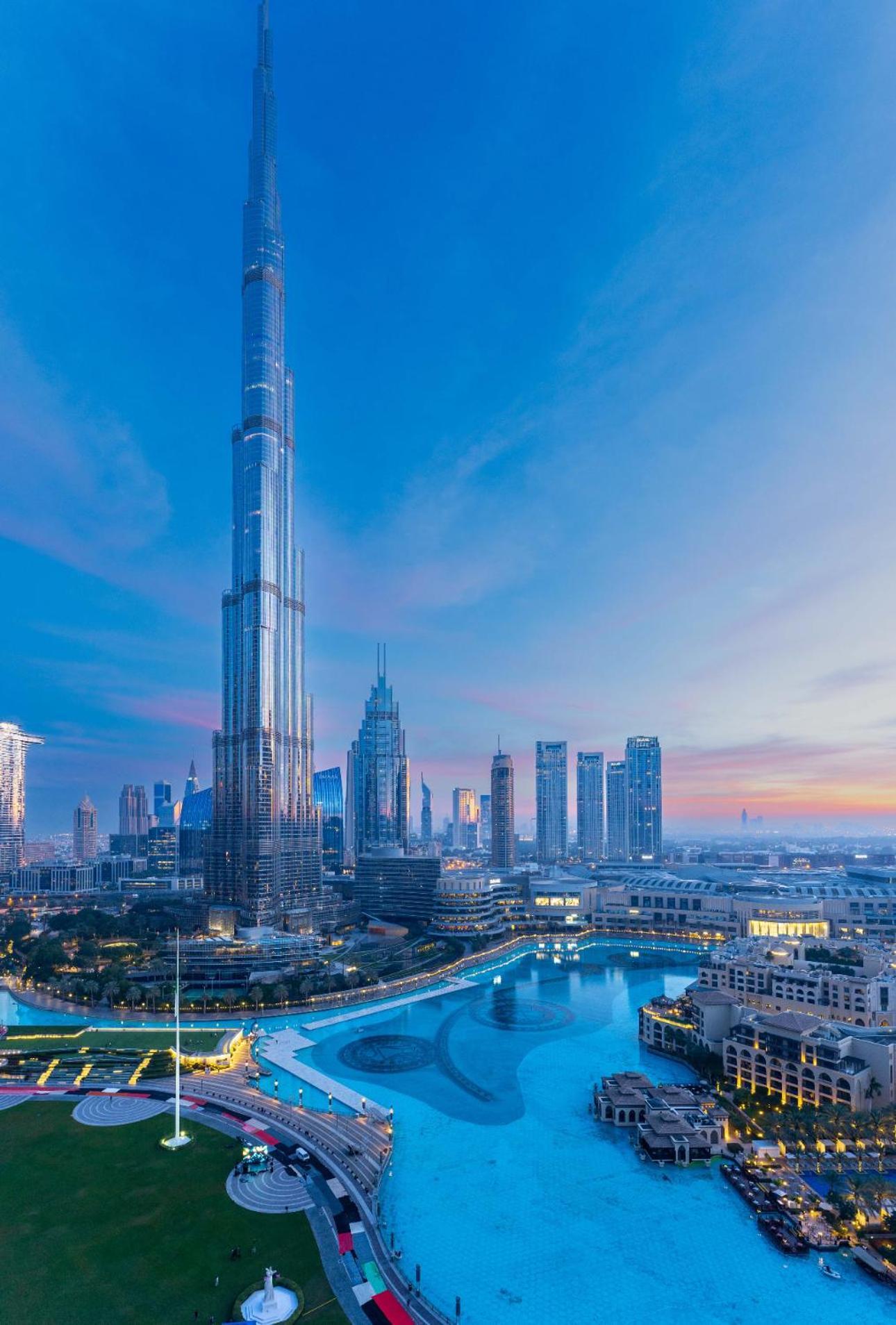 Spectacular Burj & Fountain View - Luxurious 3 Bedrooms & Maids Room - The Residences 두바이 외부 사진